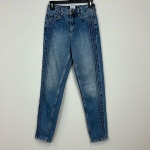 BDG Mom Jeans Size 24